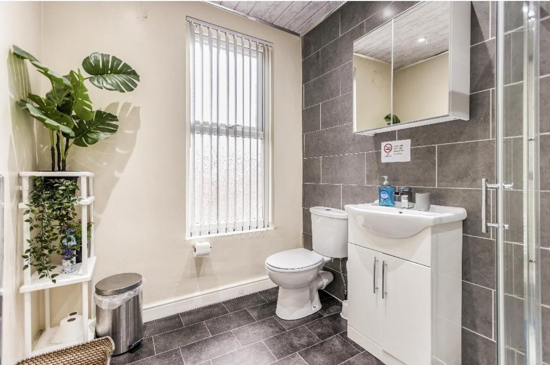 Bright Sunny, Double Bed With Garden, Tv And Wi-Fi Hotel Leeds  Kültér fotó